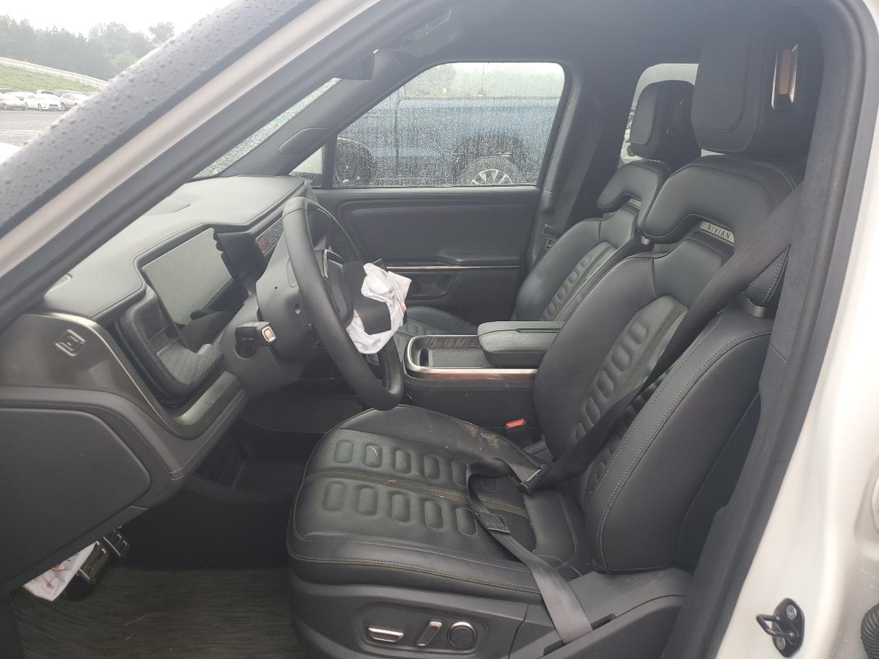 2022 RIVIAN R1T ADVENTURE VIN:7FCTGAAA8NN016263