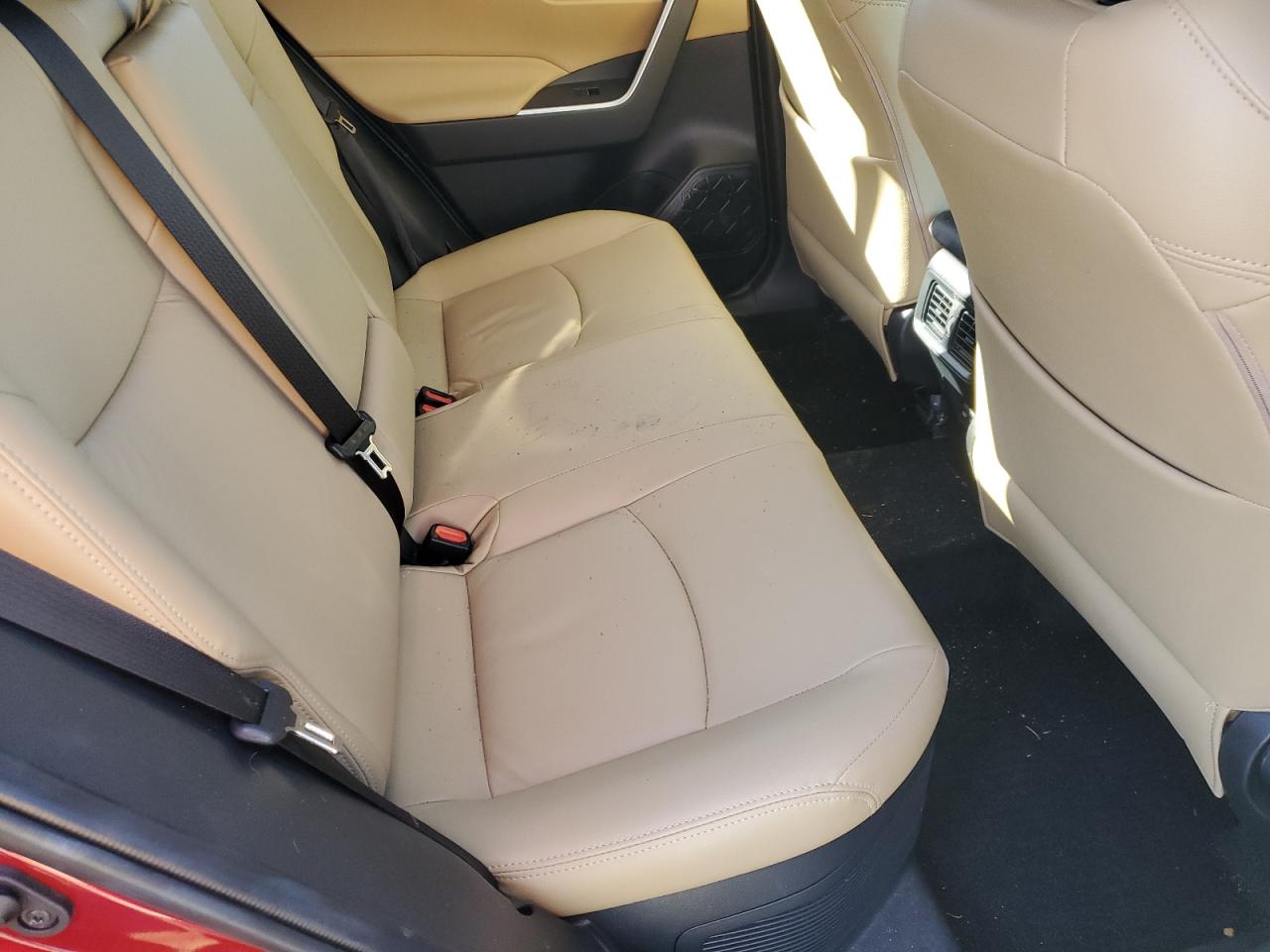 2022 TOYOTA RAV4 XLE VIN:JTMRWRFV9ND144983