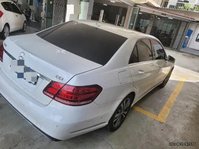 2014 Mercedes-Benz E 220 VIN: