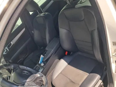 2014 Mercedes-Benz C 200 VIN: