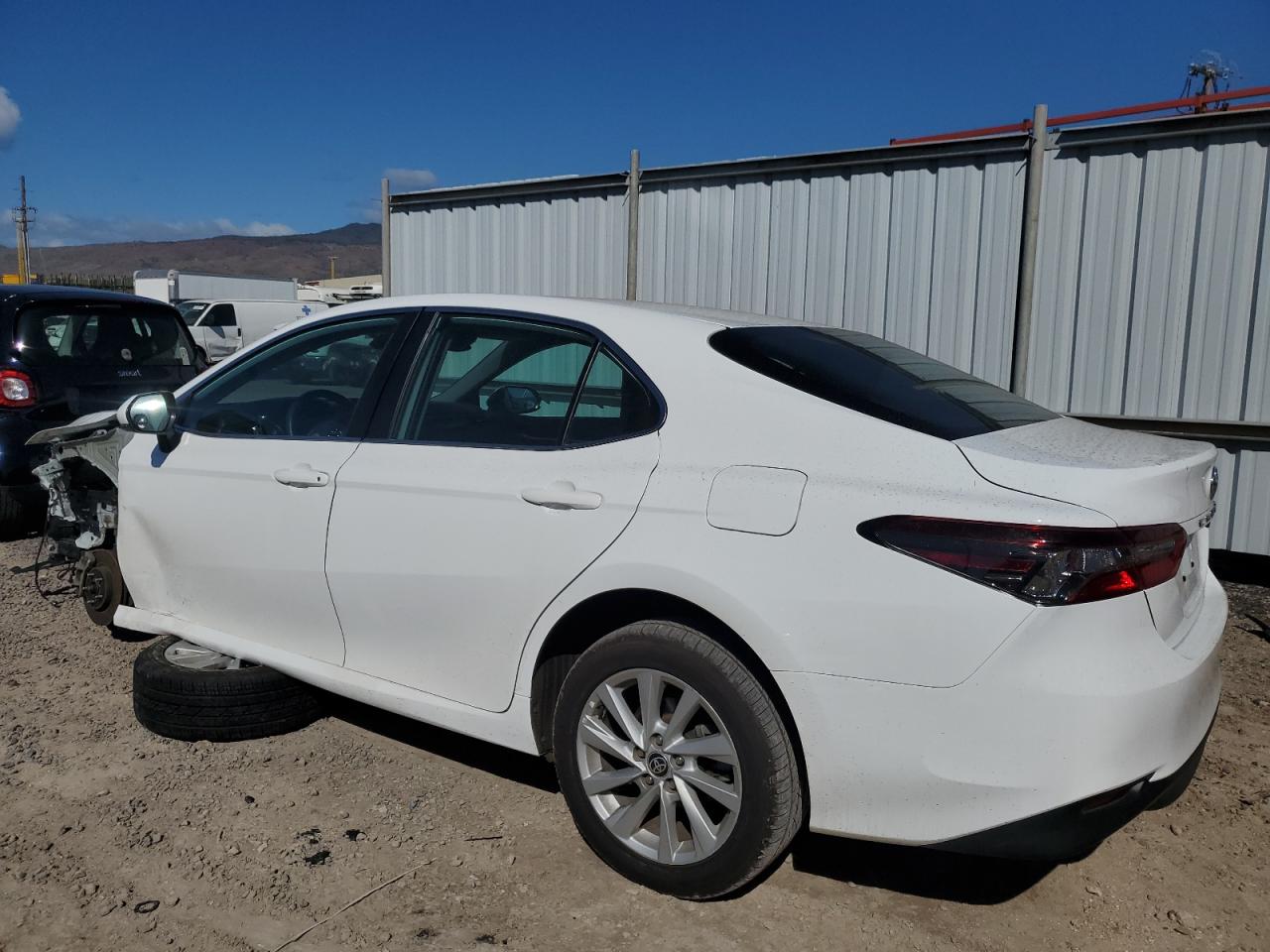 2022 TOYOTA CAMRY LE VIN:4T1C11AK4NU639378