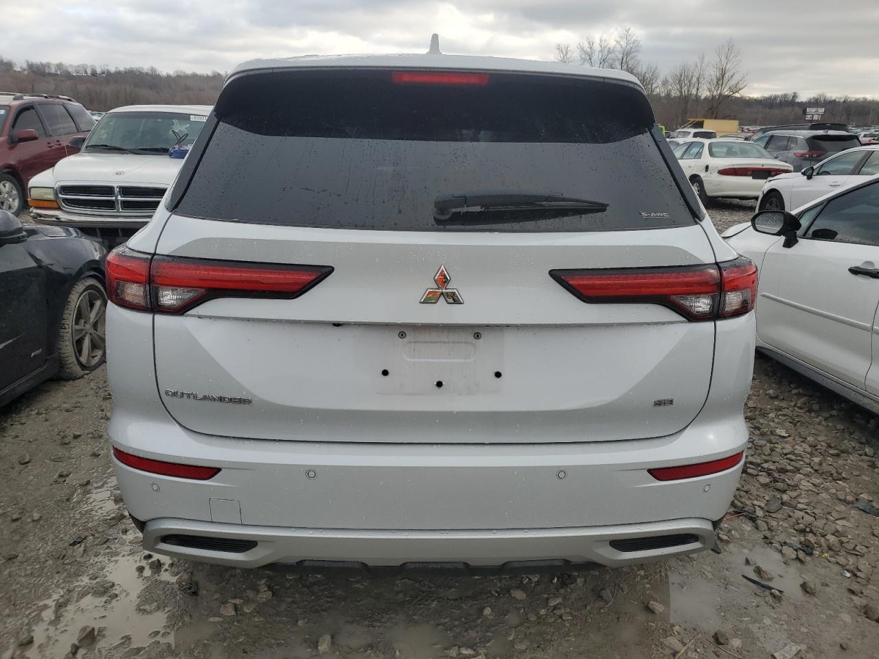 2024 MITSUBISHI OUTLANDER SE VIN:JA4J4VA86RZ041147