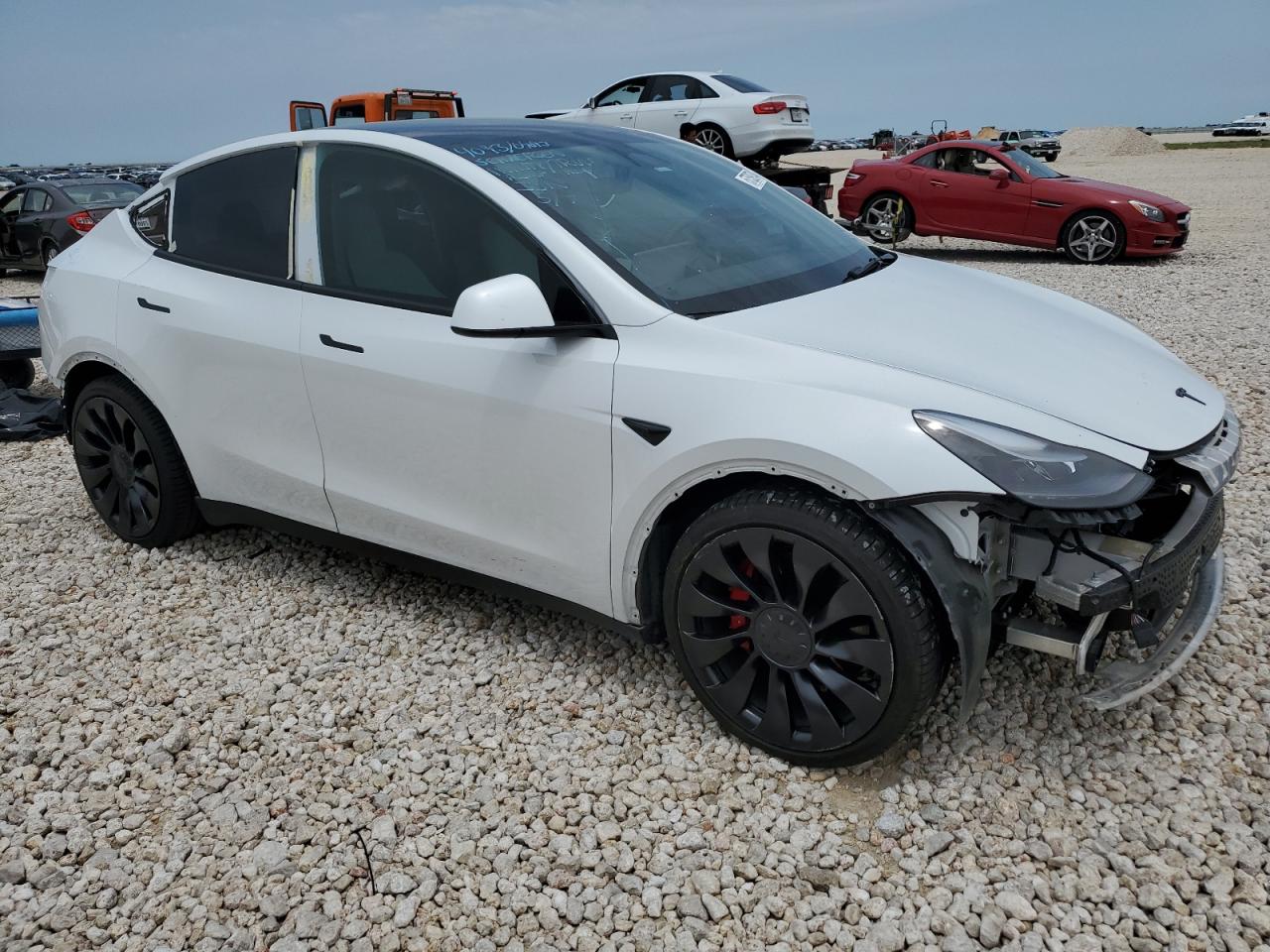 2022 TESLA MODEL Y  VIN:7SAYGDEF8NF389484