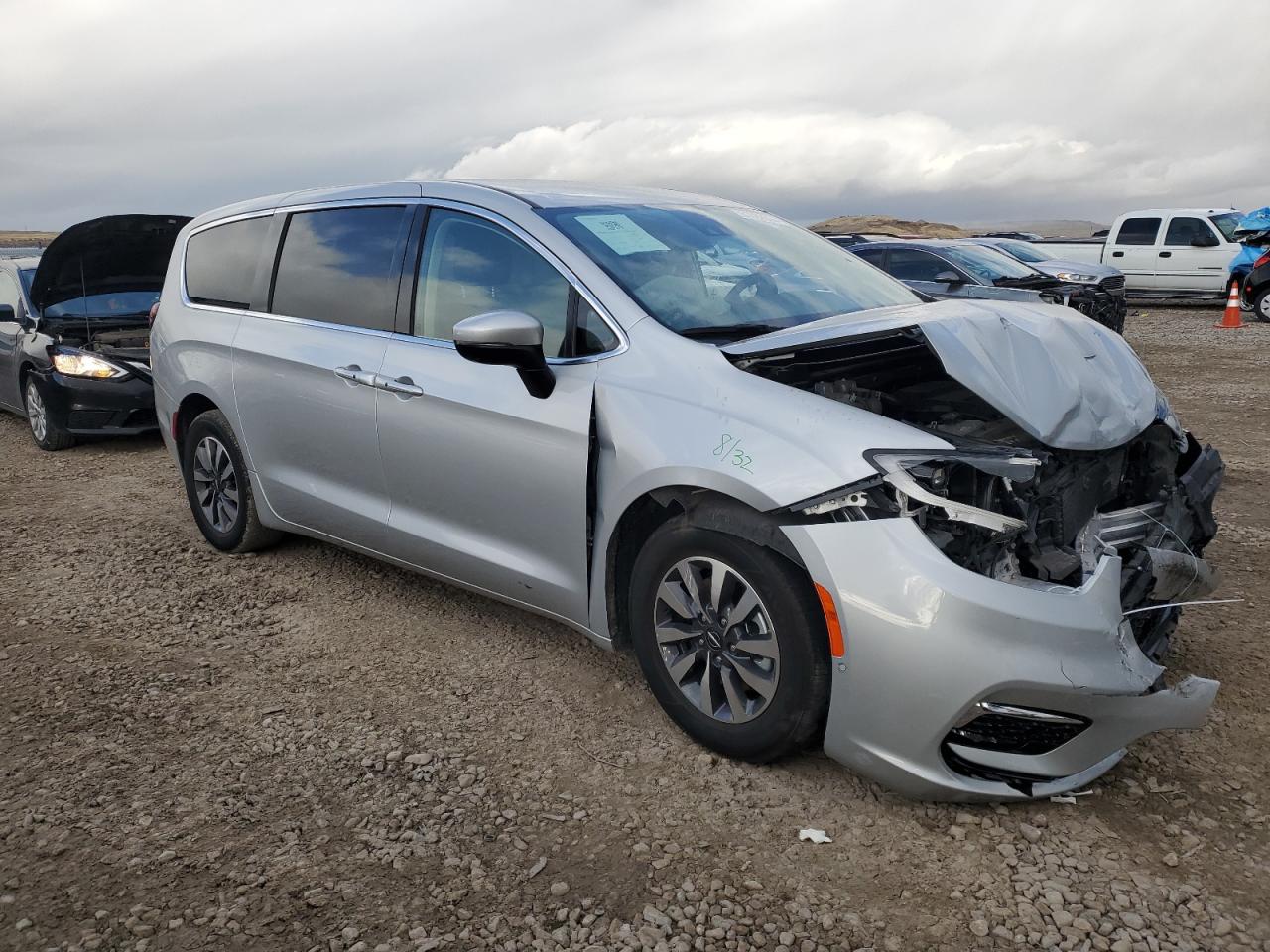2023 CHRYSLER PACIFICA HYBRID TOURING L VIN:2C4RC1L71PR570764