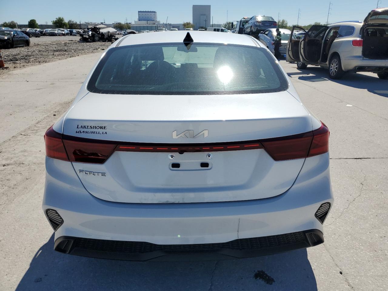 2023 KIA FORTE LX VIN:3KPF24AD0PE688208