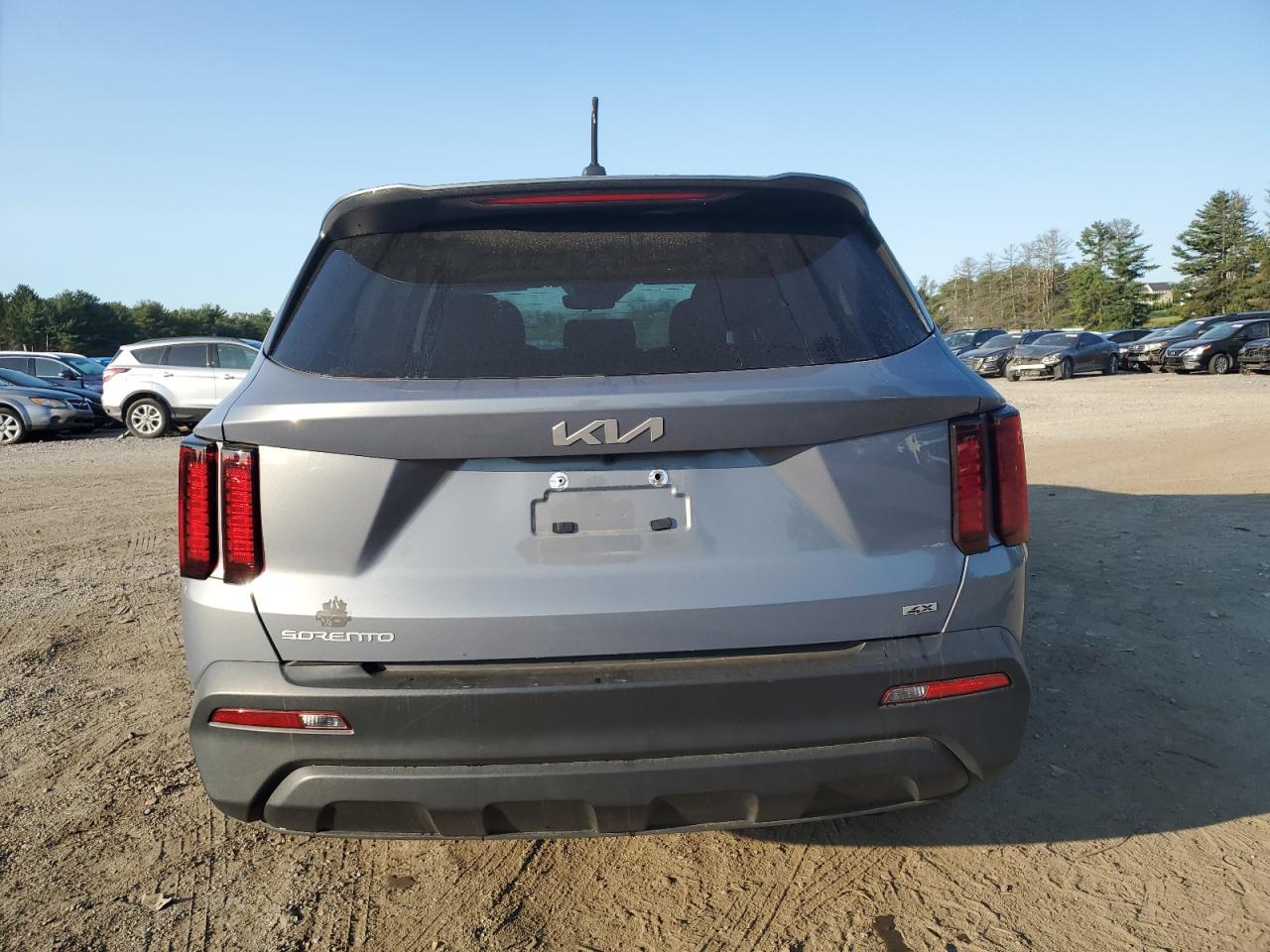 2023 KIA SORENTO LX VIN:5XYRGDLCXPG198655