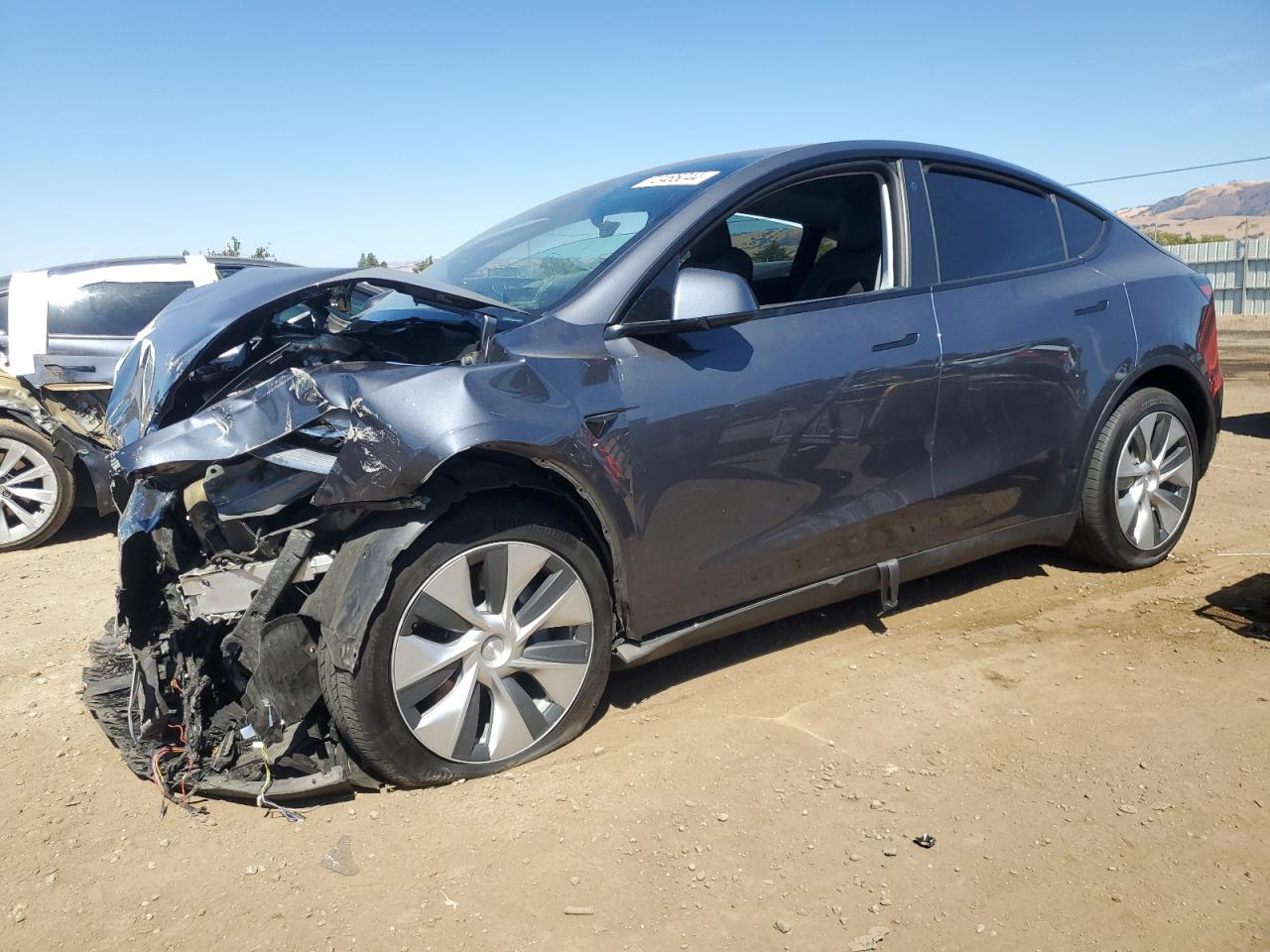 2022 TESLA MODEL Y  VIN:7SAYGAEE6NF345053
