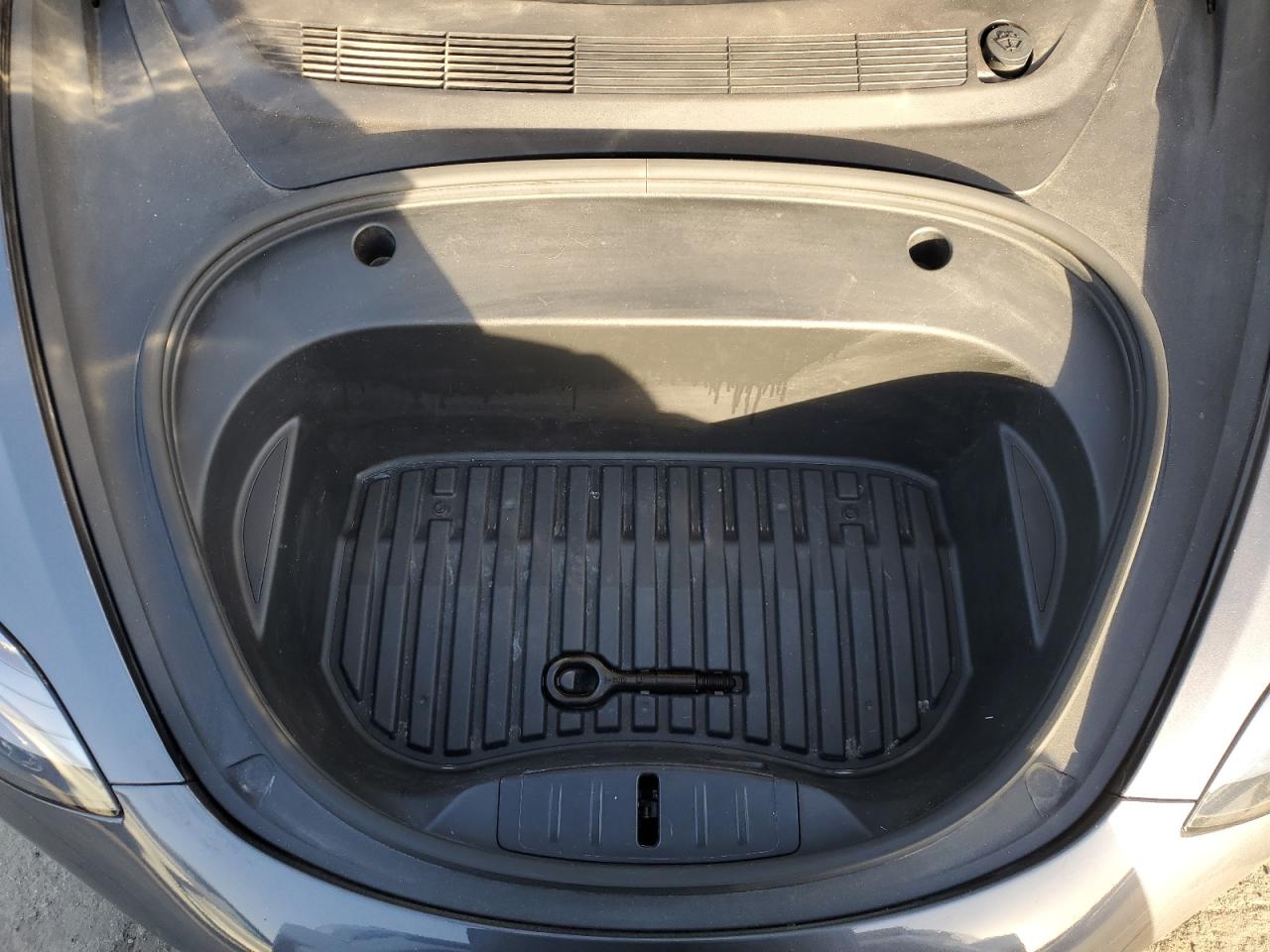 2023 TESLA MODEL 3  VIN:5YJ3E1EA5PF709640