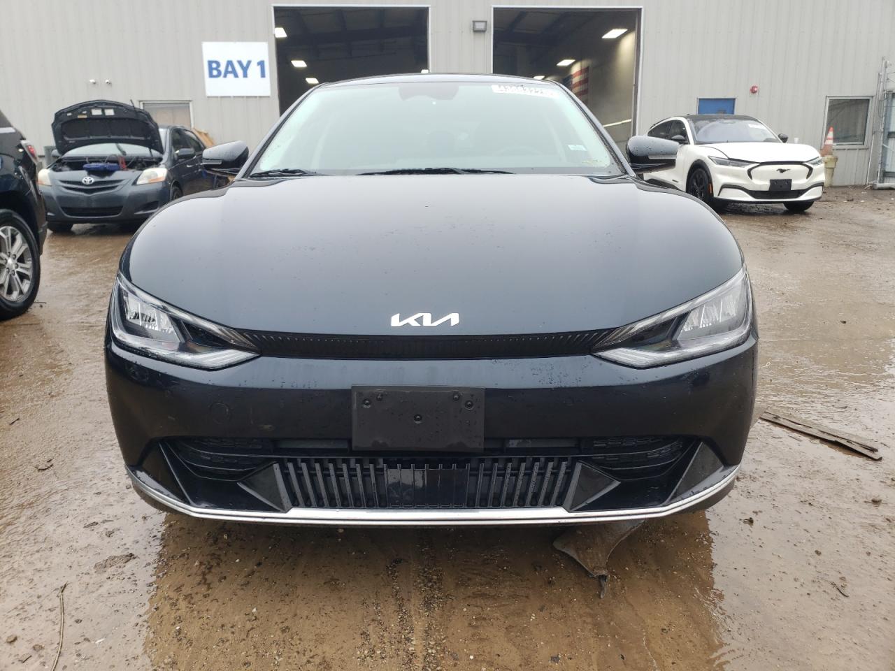 2023 KIA EV6 LIGHT VIN:KNDC34LA3P5611475