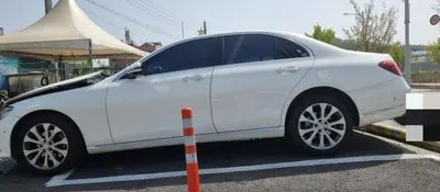 2017 Mercedes-Benz E 220 VIN: