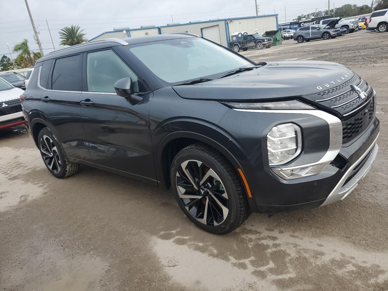 2024 MITSUBISHI OUTLANDER SEL VIN:JA4J3WA83RZ057332