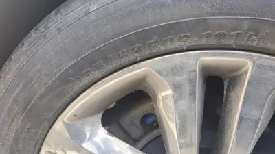 2017 Kia Carnival KNAME81ABHS316697 VIN:KNAME81ABHS316697