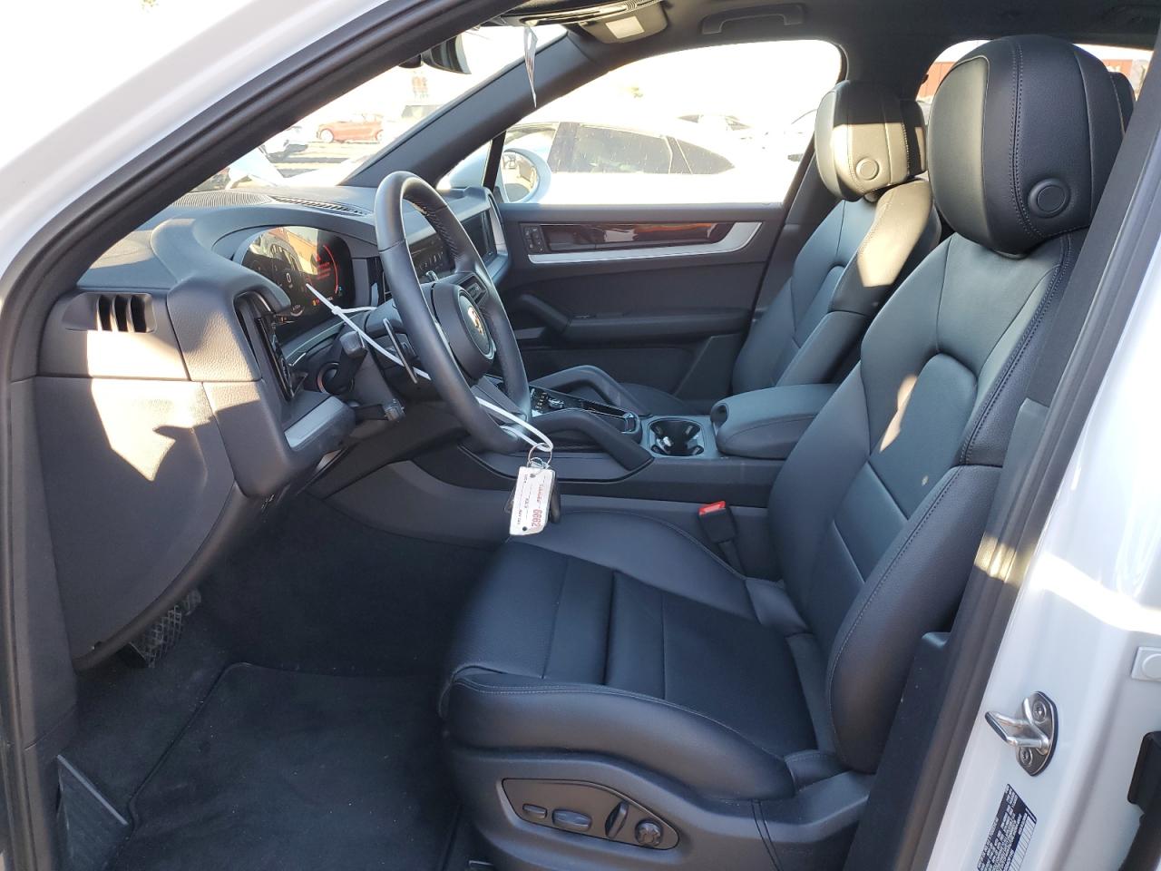 2024 PORSCHE CAYENNE  VIN:WP1AA2AYXRDA09195