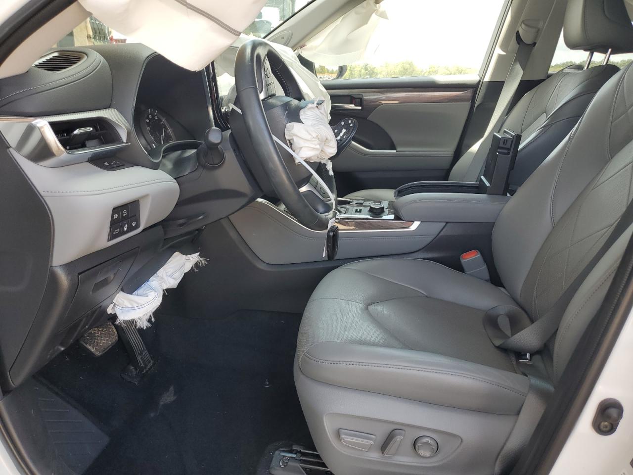 2022 TOYOTA HIGHLANDER PLATINUM VIN:5TDFZRBHXNS198713