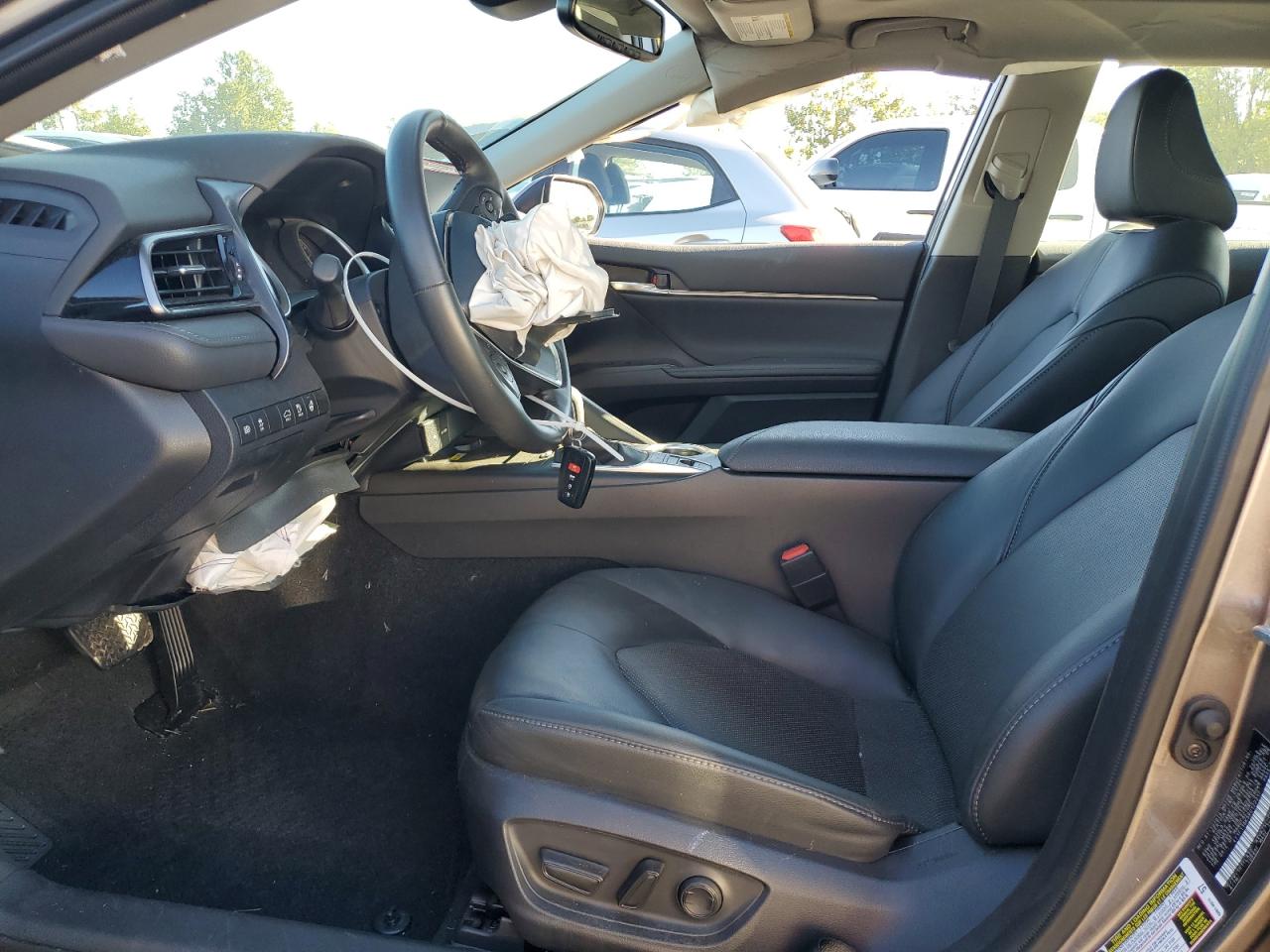 2024 TOYOTA CAMRY XLE VIN:4T1F11BK5RU122317