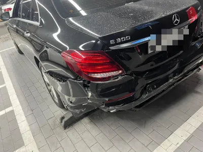 2019 Mercedes-Benz E 300 VIN: