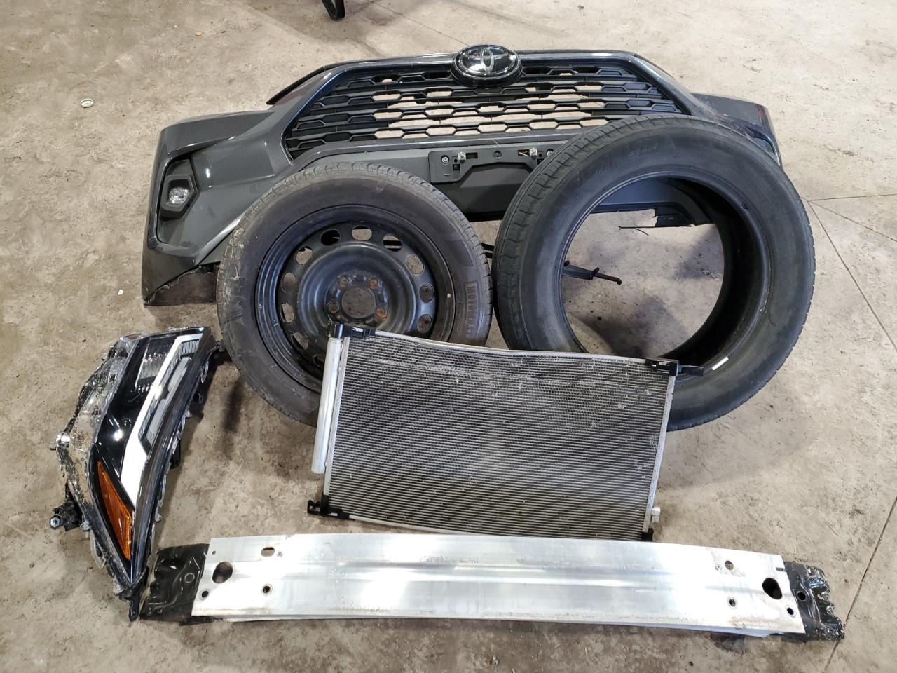 2023 TOYOTA RAV4 XLE VIN:2T3R1RFV2PC358400