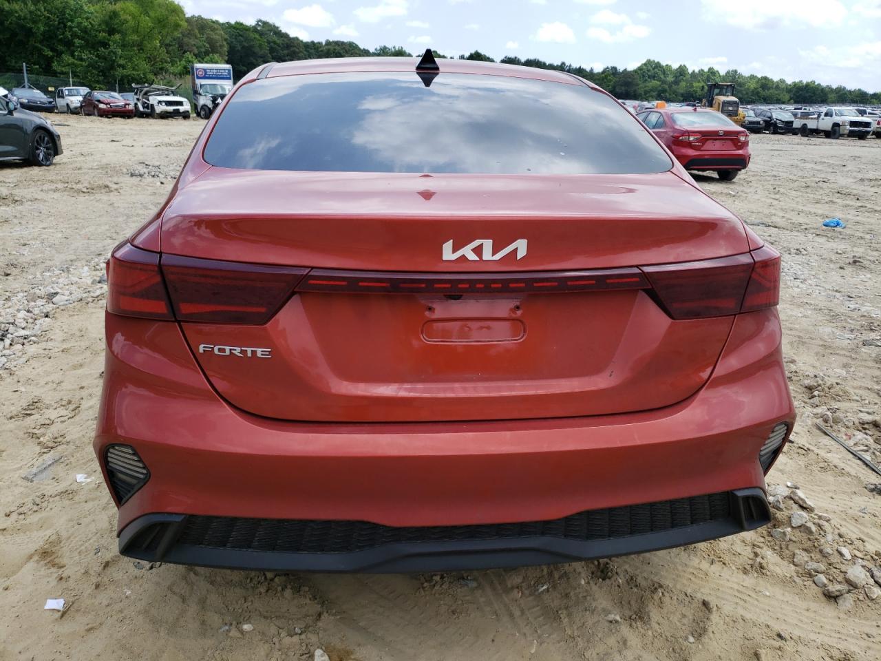 2022 KIA FORTE FE VIN:3KPF24AD9NE431352