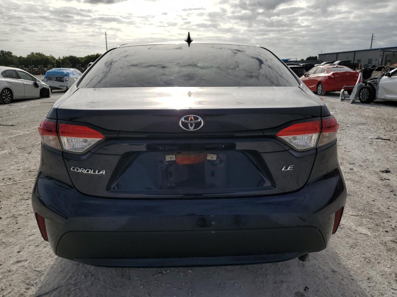 2022 TOYOTA COROLLA LE VIN:5YFEPMAE4NP384767