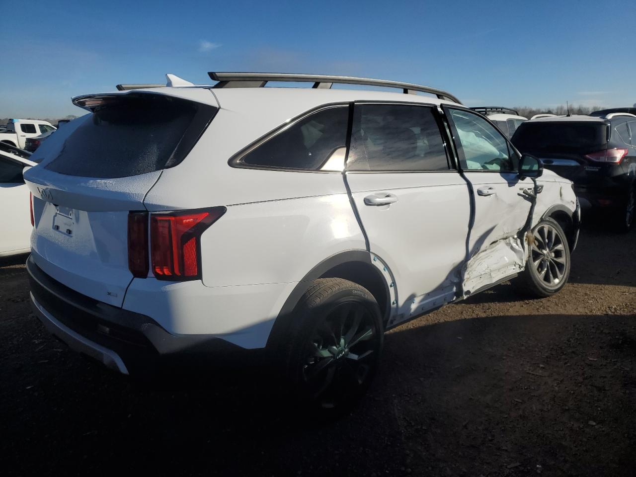 2023 KIA SORENTO SX VIN:5XYRKDLF4PG177101