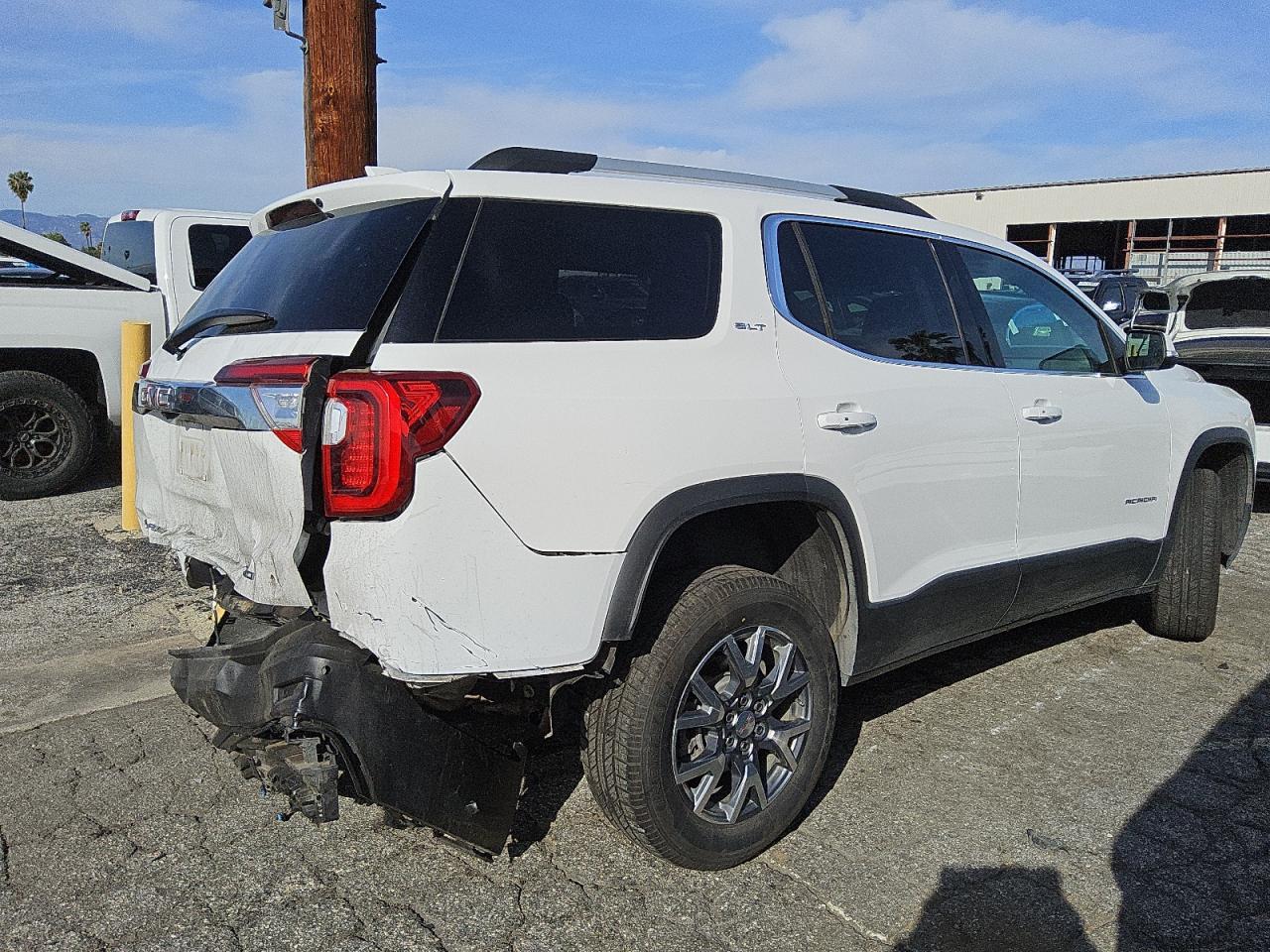 2023 GMC ACADIA SLT VIN:1GKKNUL46PZ164573