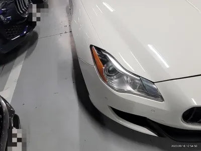 2014 Maserati Ghibli VIN: