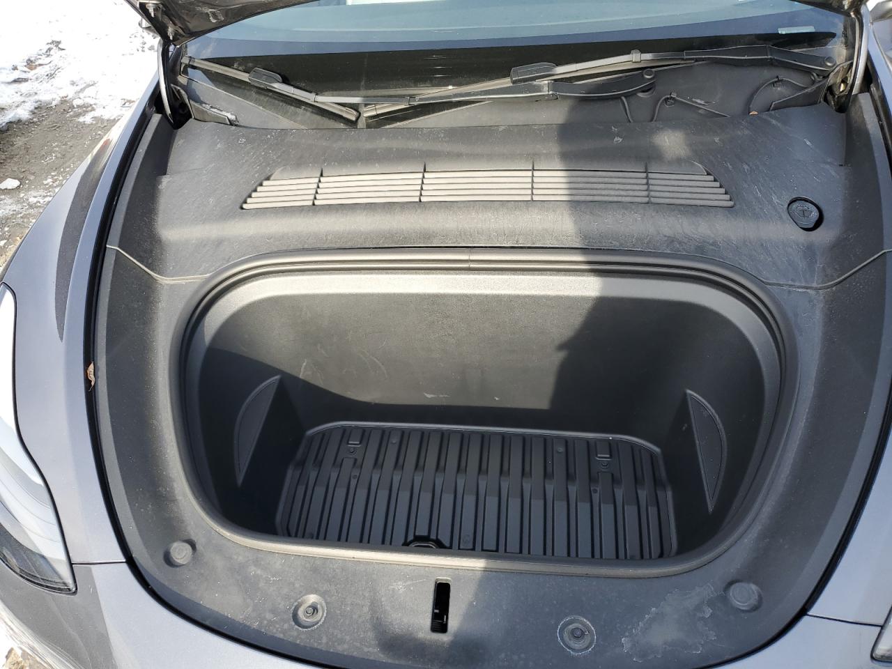 2023 TESLA MODEL Y  VIN:7SAYGDEEXPF883467