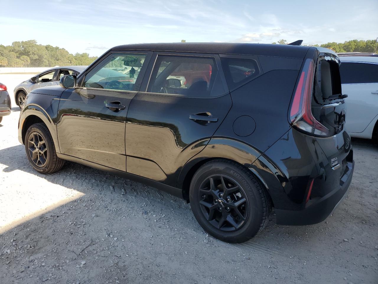 2023 KIA SOUL LX VIN:KNDJ23AU7P7864191