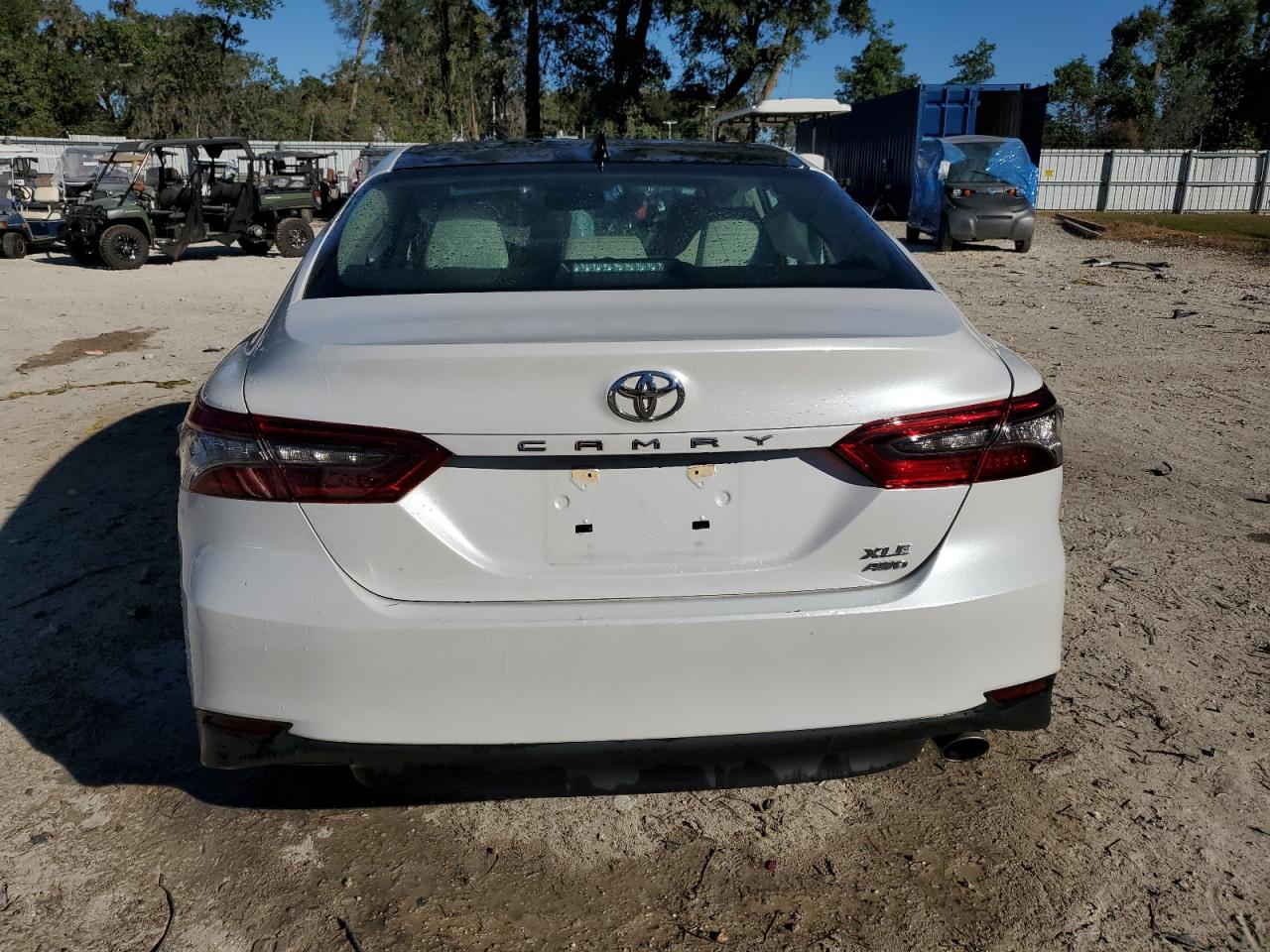 2022 TOYOTA CAMRY XLE VIN:4T1F11BK9NU065033