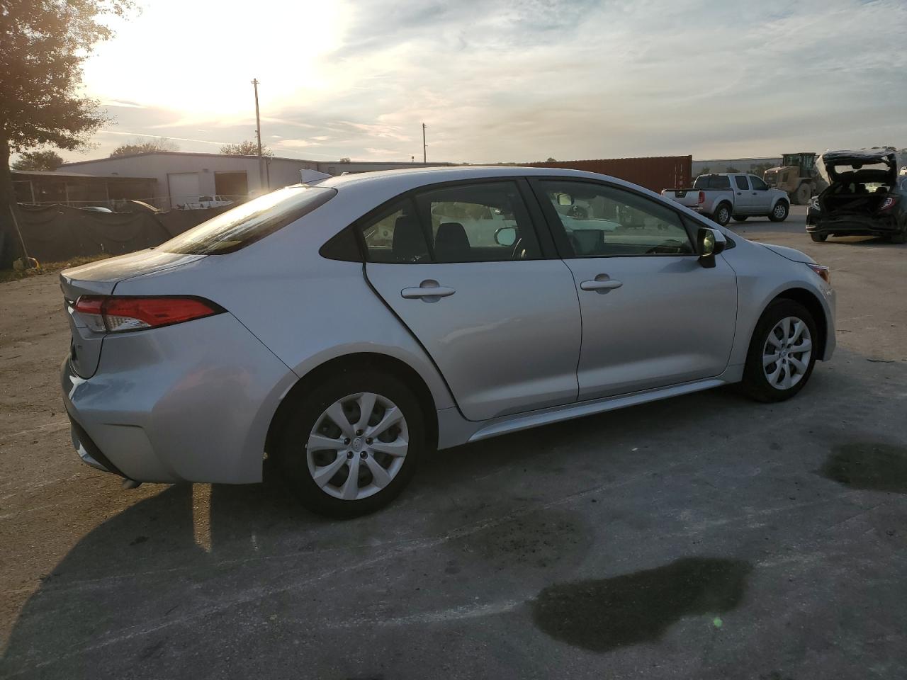 2022 TOYOTA COROLLA LE VIN:JTDEPMAE3NJ225386