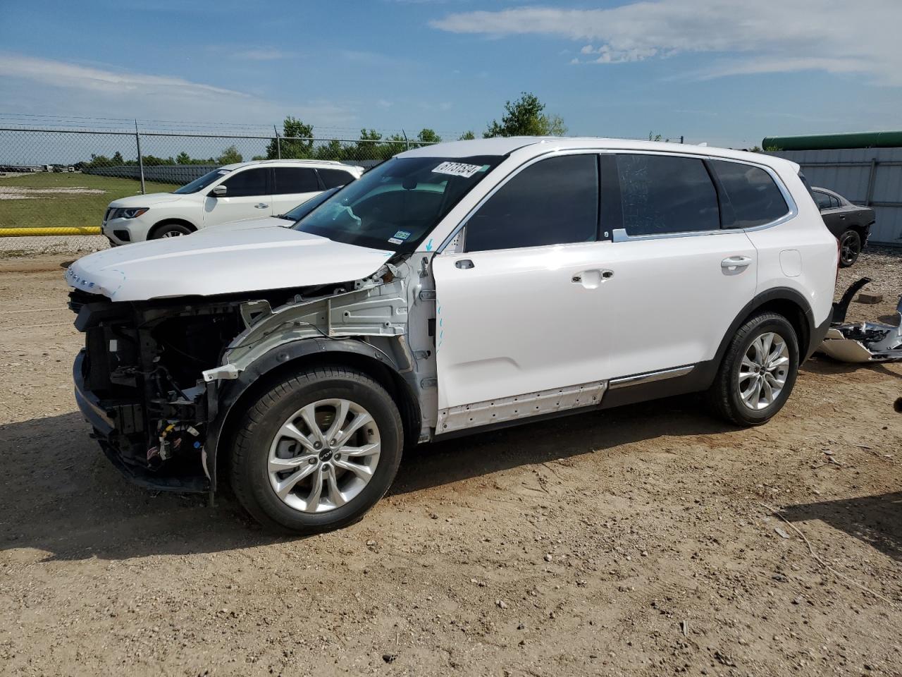 2022 KIA TELLURIDE LX VIN:5XYP2DHC3NG263227