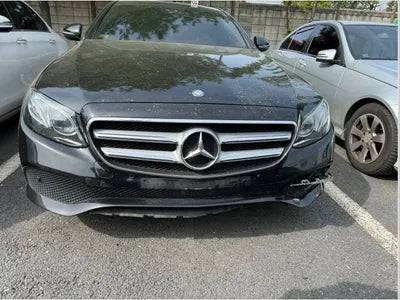 2016 Mercedes-Benz E 220 VIN: