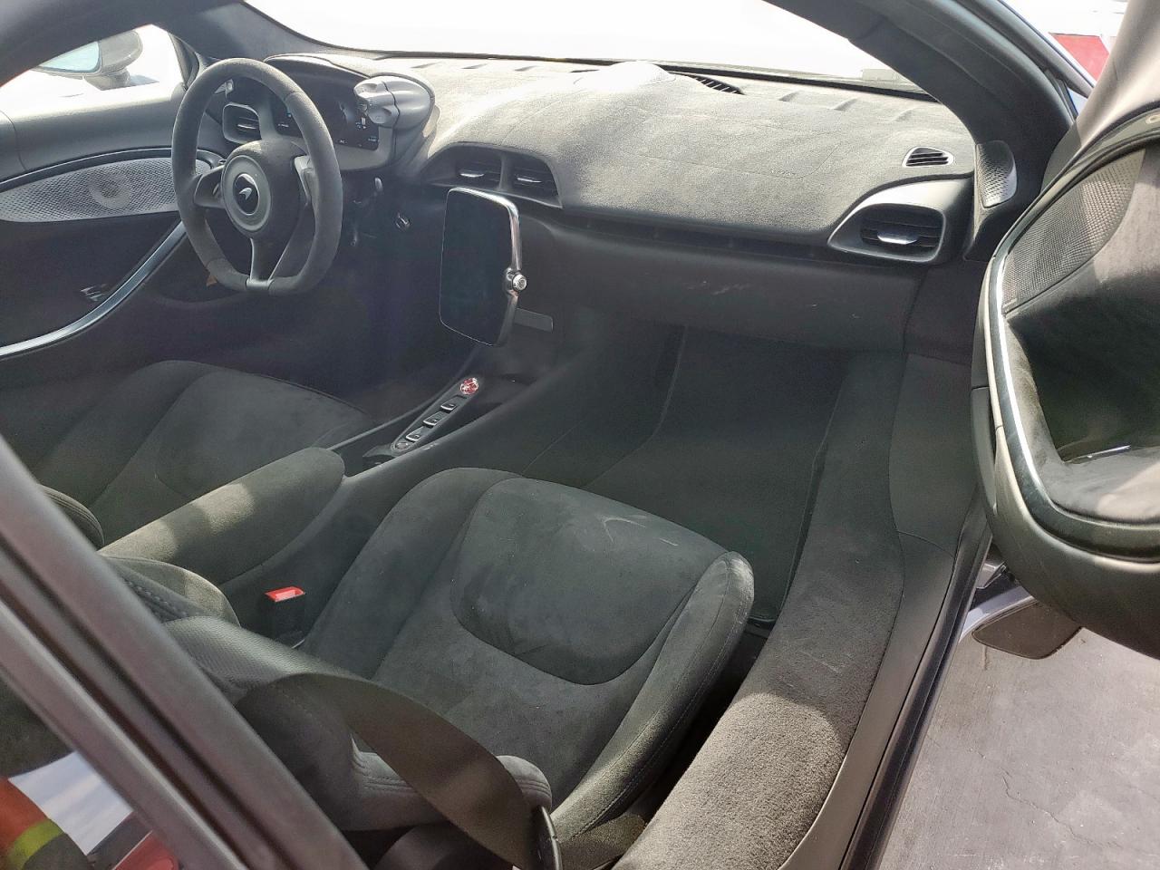 2024 MCLAREN AUTOMOTIVE ARTURA  VIN:SBM16AEA3RW002188