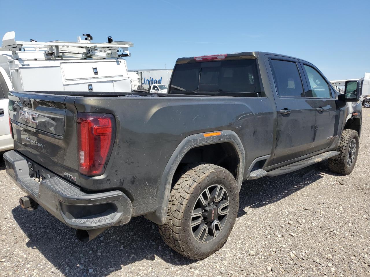 2022 GMC SIERRA K2500 AT4 VIN:1GT49PEY0NF222136