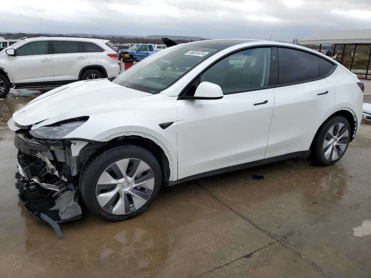2023 TESLA MODEL Y  VIN:7SAYGDED2PF949646