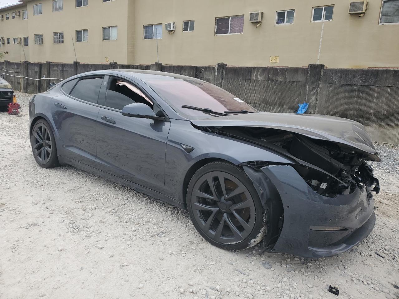 2022 TESLA MODEL S  VIN:5YJSA1E51NF493275