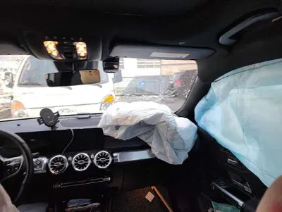 2021 Mercedes-Benz B 220 VIN: