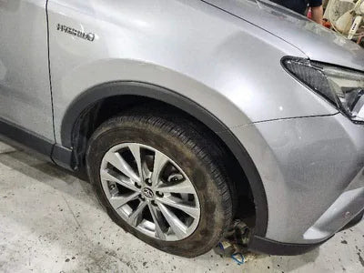 2018 Toyota RAV4 JTMDJREV6JD258864 VIN:JTMDJREV6JD258864