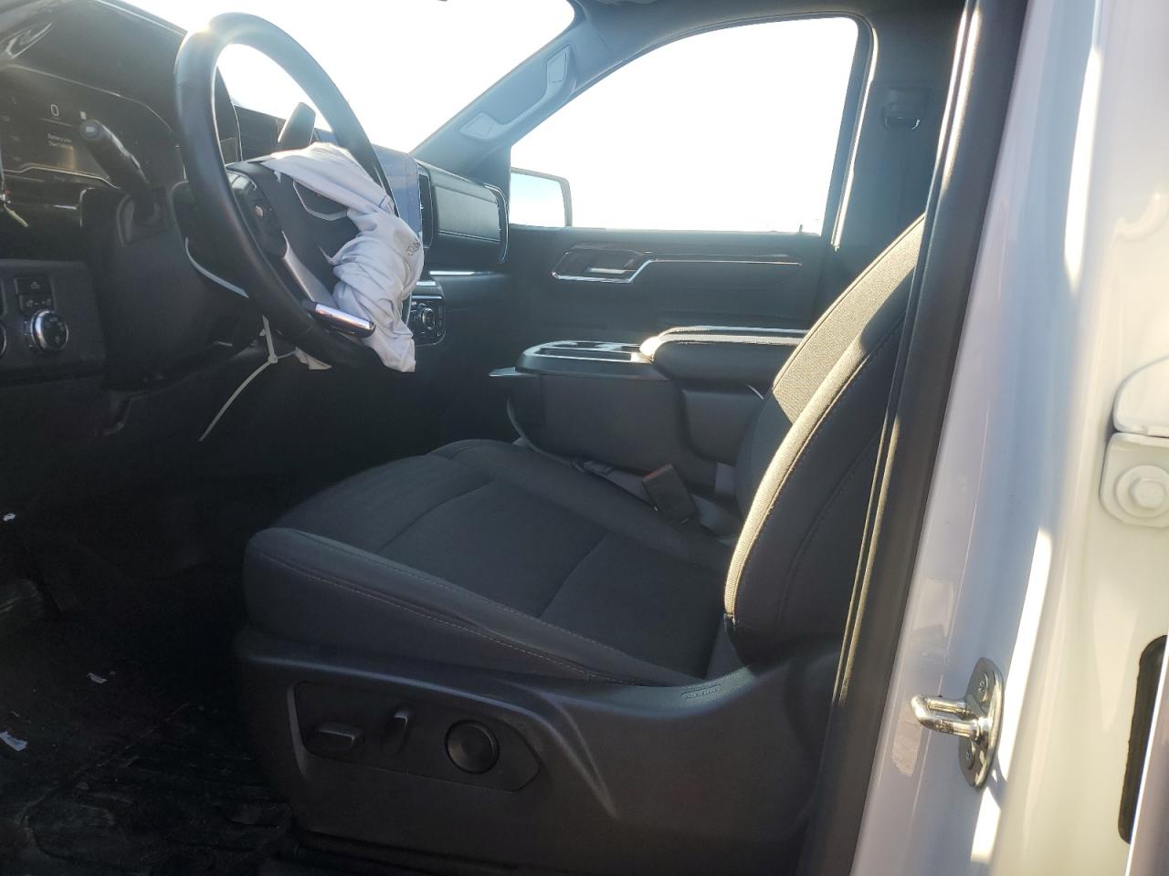 2023 GMC SIERRA K1500 SLE VIN:JM1BM1W36E1112033