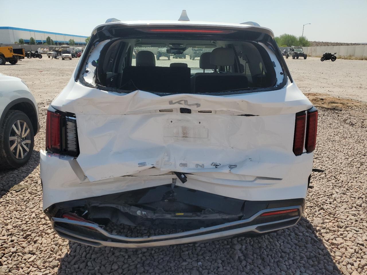 2022 KIA SORENTO S VIN:5XYRL4LC8NG154680