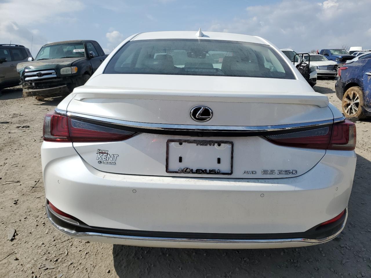 2024 LEXUS ES 250 BASE VIN:58AD11D11RU012840