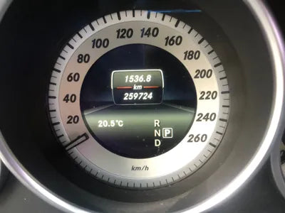 2015 Mercedes-Benz E 220 WDDHF0AB7GB258117 VIN:WDDHF0AB7GB258117