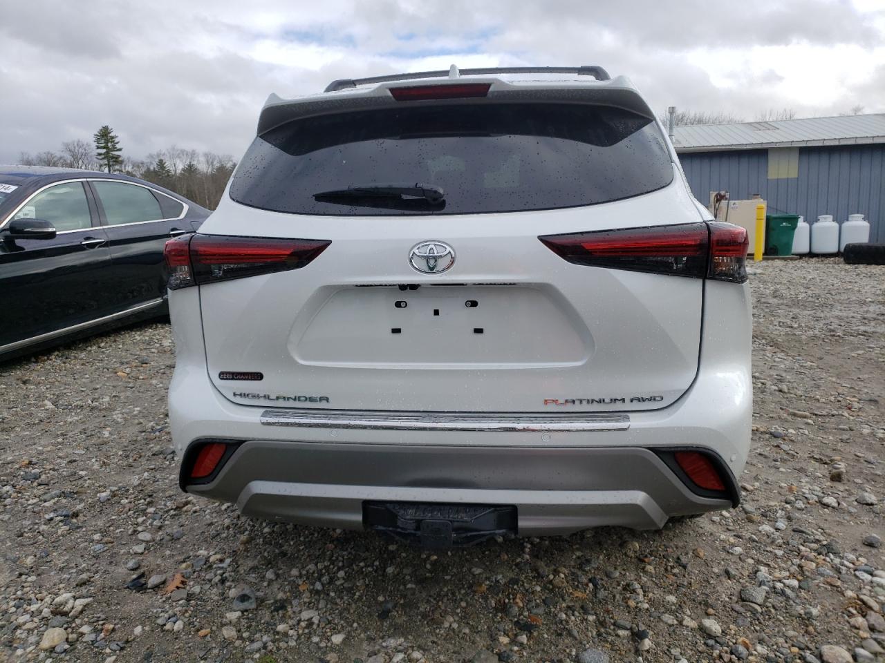 2024 TOYOTA HIGHLANDER LE VIN:5TDKDRBH4RS570551