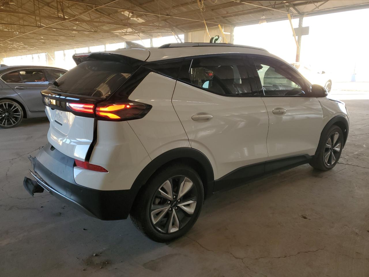2022 CHEVROLET BOLT EUV LT VIN:1G1FY6S09N4112369