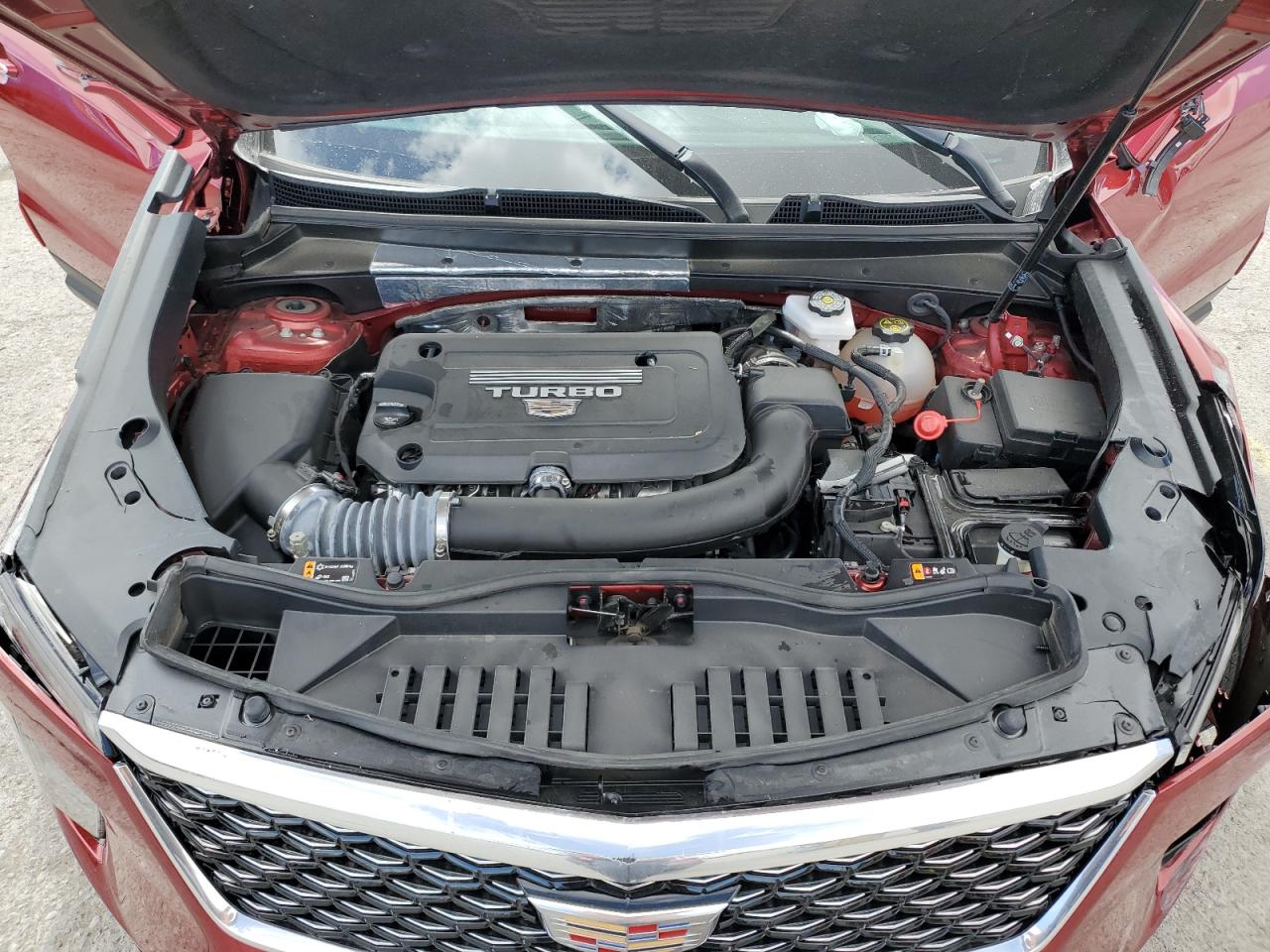 2024 CADILLAC XT4 LUXURY VIN:1GYAZAR47RF111817