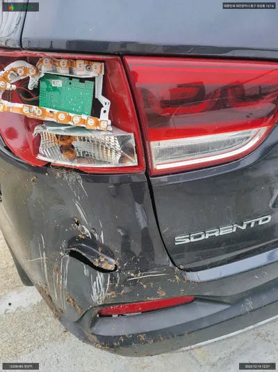 2016 Kia Sorento KNAPS81ADGA270027 VIN:KNAPS81ADGA270027
