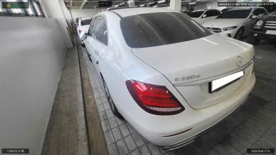 2018 Mercedes-Benz E 220 WDDZF0EB0KA668657 VIN:WDDZF0EB0KA668657