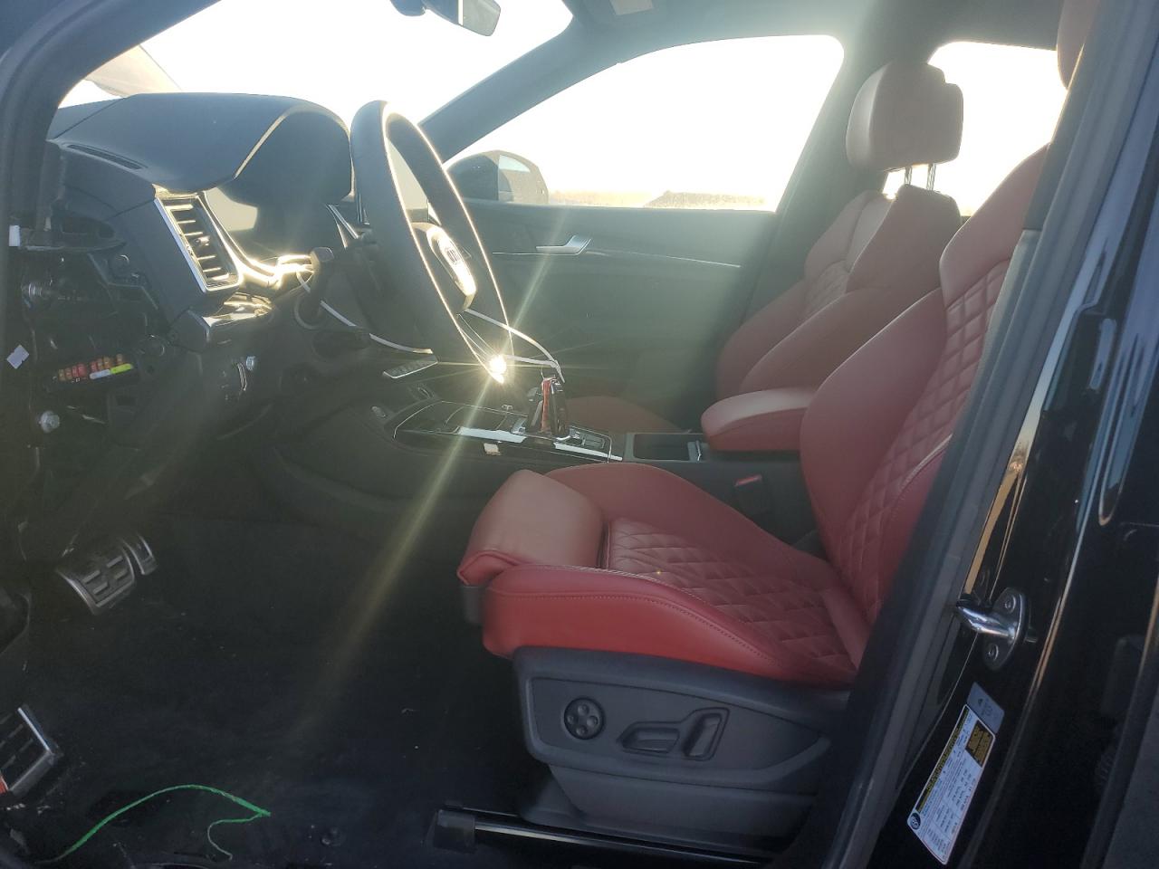 2024 AUDI SQ5 PRESTIGE VIN:WA1C4AFY5R2140190
