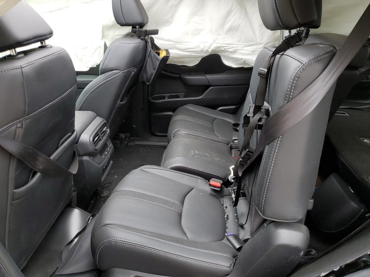 2024 HONDA PILOT TOURING VIN:5FNYG1H75RB036660