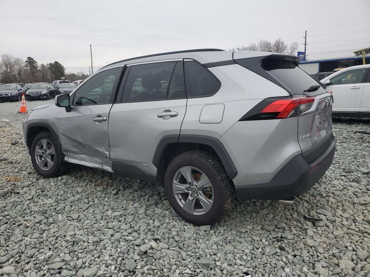 2022 TOYOTA RAV4 XLE VIN:KNMAT2MV8HP617162